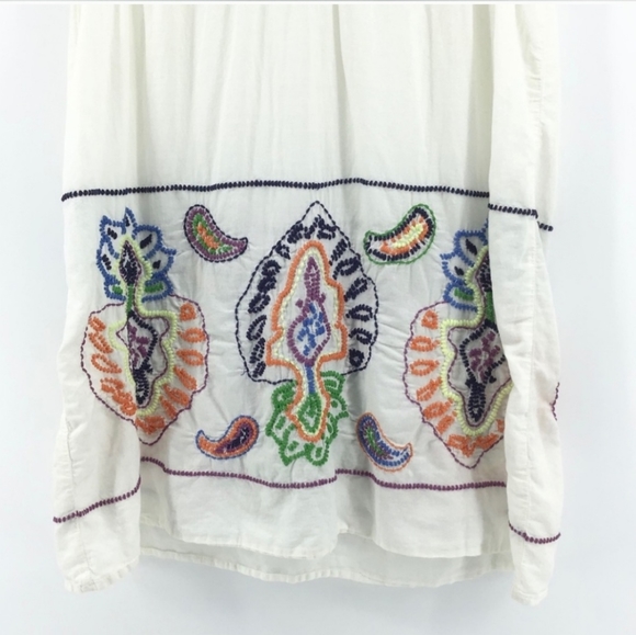 Aerie Cute Tunic. Embroidered boho/shirk. Adorable. Size Medium. - Picture 2 of 8